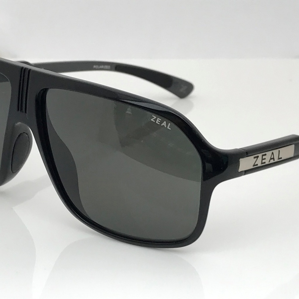 Zeal Polarized Men Sunglasses Sport Black Eye Wear - Picture 1 of 8